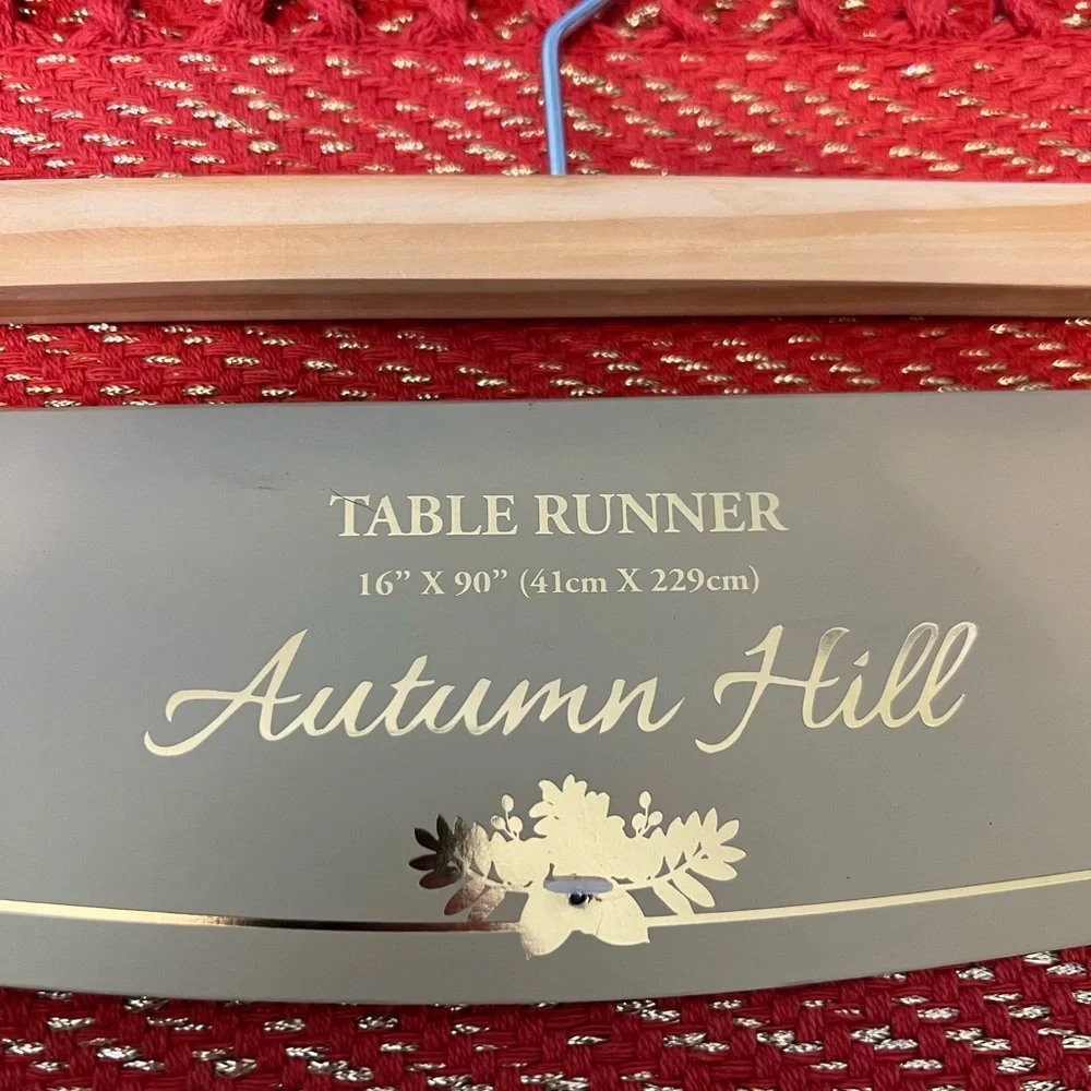 Table Runner - Picture 2 of 3